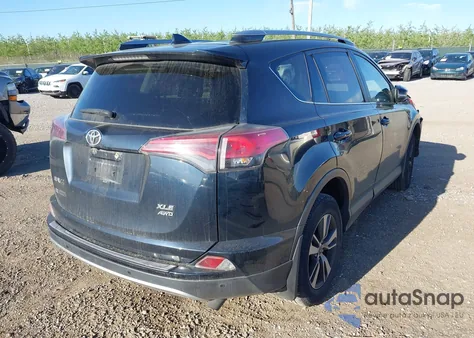 2017 Toyota Rav4 Xle z USA, uszkodzony, nr VIN JTMRFREV9HD204816